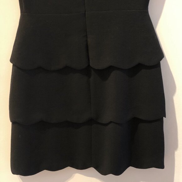 🖤 Club Monaco Little Black Dress (US 2) – Elegant & Timeless - Picture 7 of 8